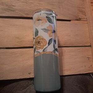 Elegant Floral Tumbler - Cream and Gray